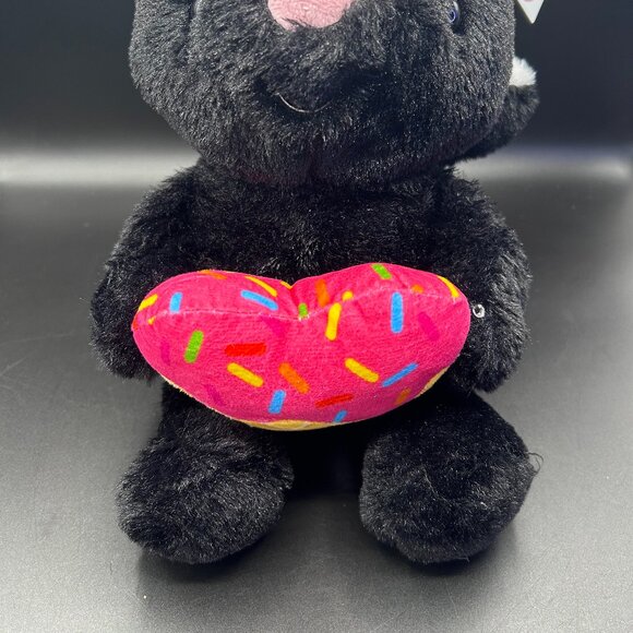 Destination Holiday XO Skunk w/Ice Cream Heart Plush Stuffed Animal Toy NWT - Picture 2 of 11